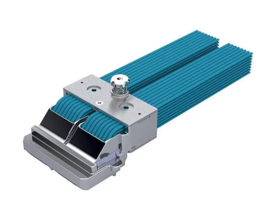 XtremePASS 8x8x2 connector system